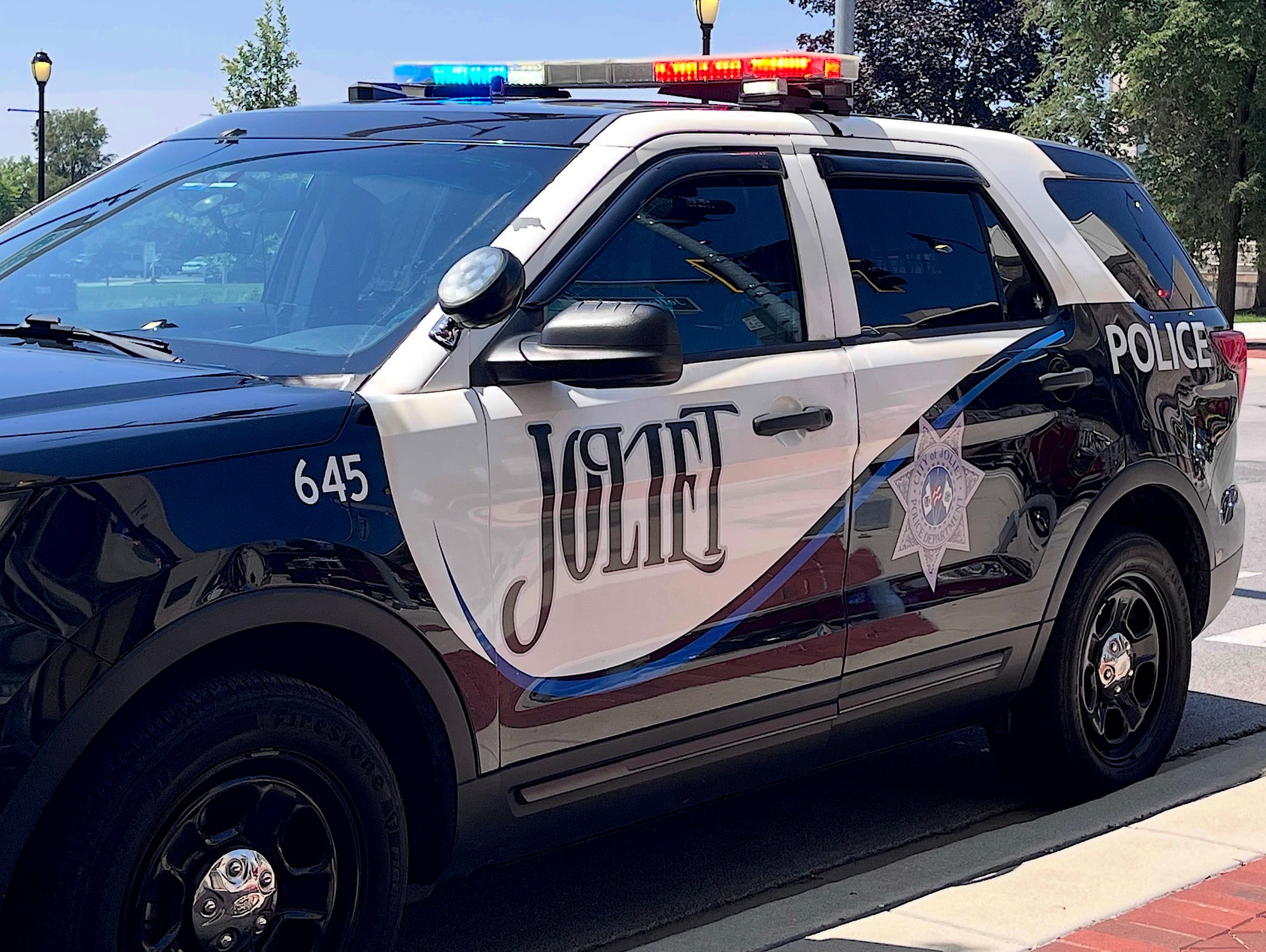 2 teens in Joliet charged in vehicle burglaries — Aurora Real Estate news