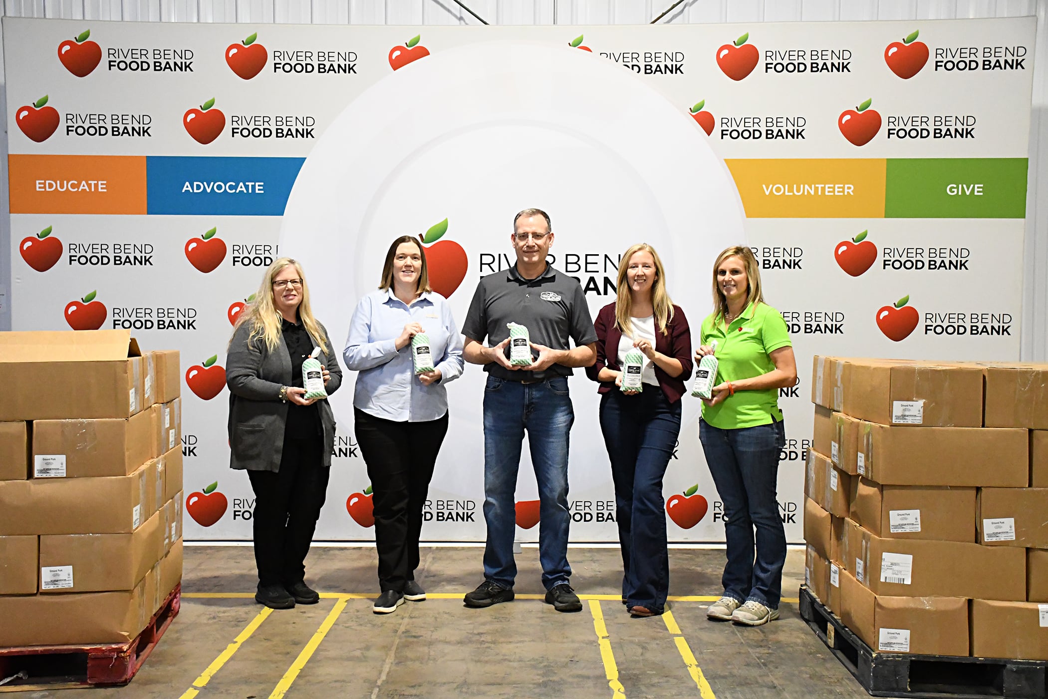 Food bank serving Lee, Whiteside counties receives pork donation — Shaw Local News Network