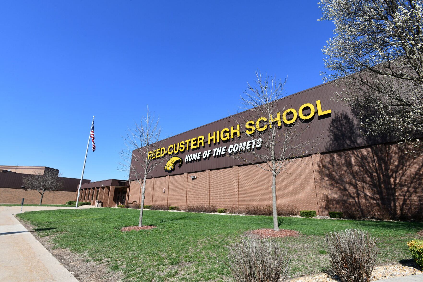 Braidwood, Reed-Custer schools continue school resource officer agreement — Aurora Real Estate news